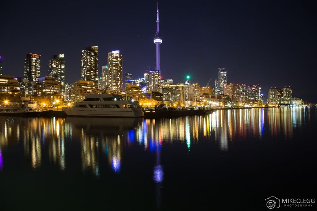 Toronto skyline at night