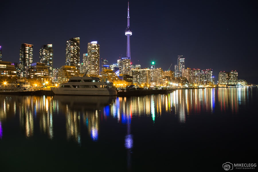 Toronto skyline at night