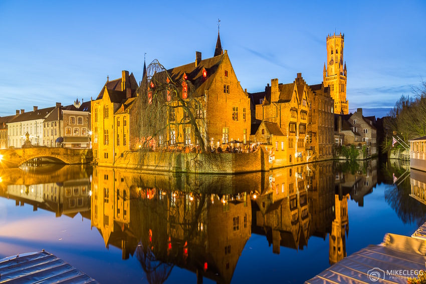 Bruges at night