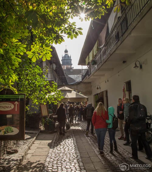 Courtyard and passageway used in Courtyard used in Schindler's List