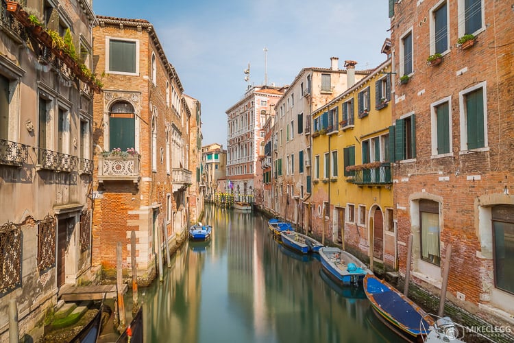 Canals and architecture in Venice