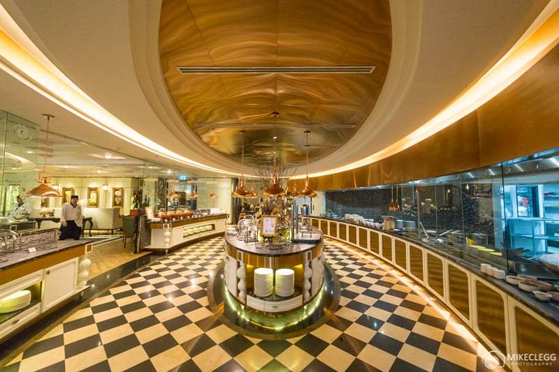 The Rain Tree Cafe - Plaza Athenee Bangkok