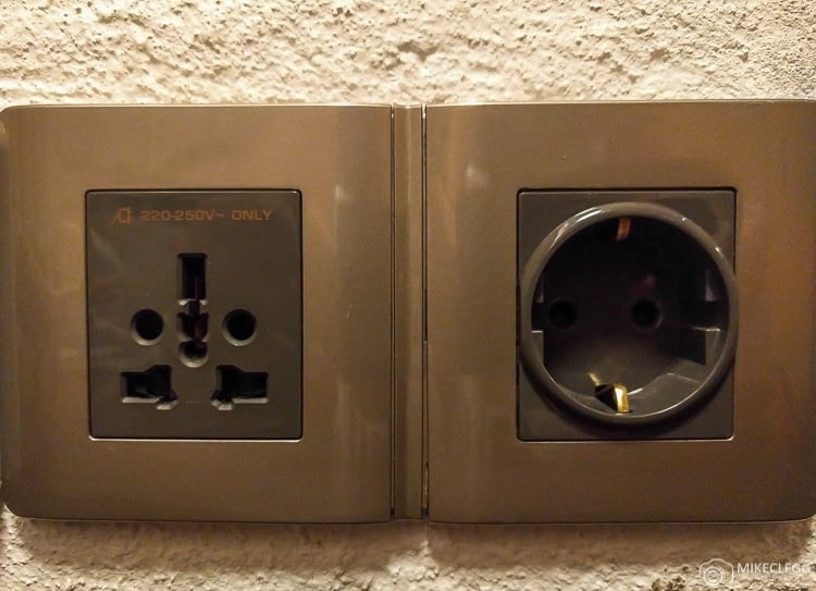 International plug sockets at luxury hotels