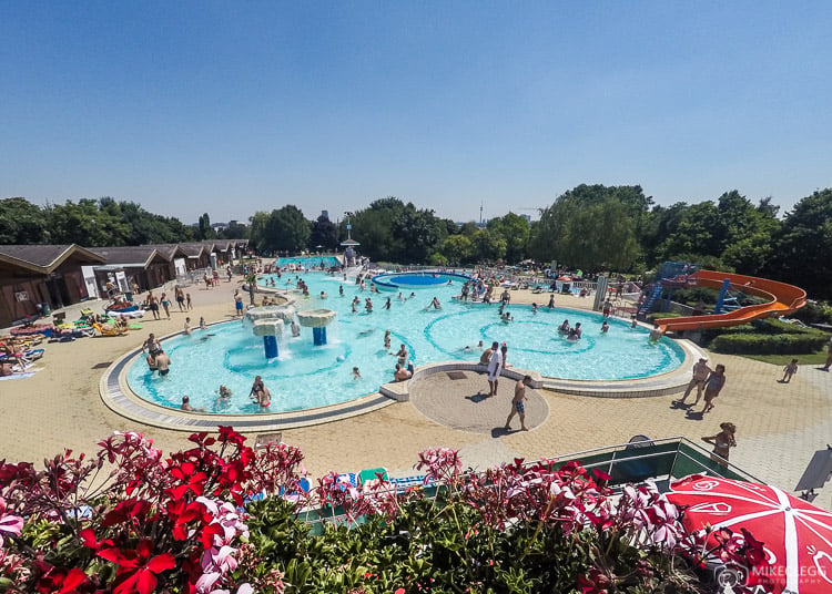 Outdoor Swimming pool in Vienna