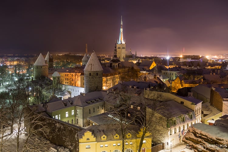 Tallinn at night