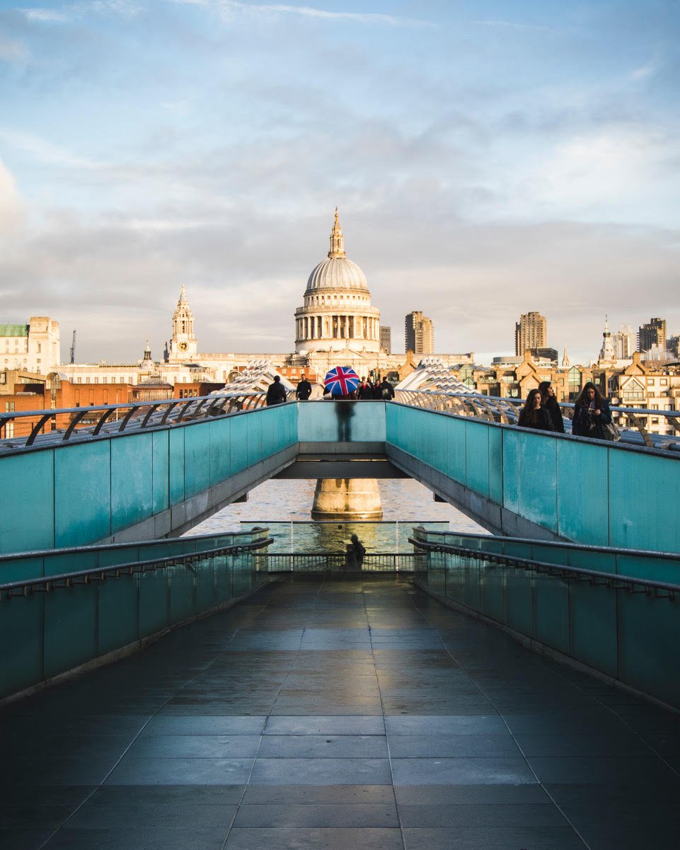 St Pauls, London by Neil Andrews