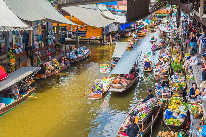 Damnoen Saduak Floating Market near Bangkok
