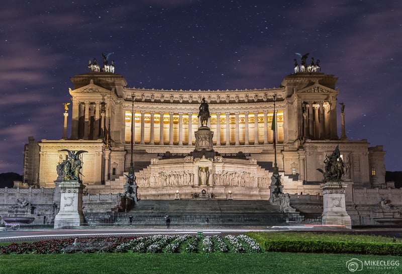 Altar of the Fatherland at night