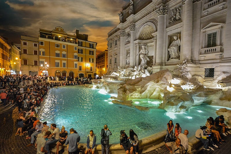 Trevi Fountain, Rome via Pixabay
