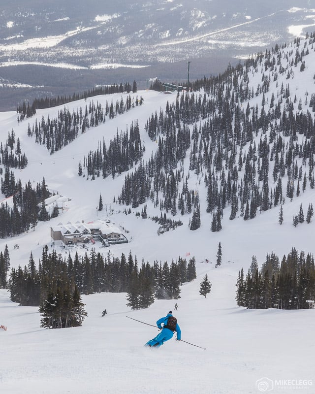 Marmot Basin Ski Resort in the winter