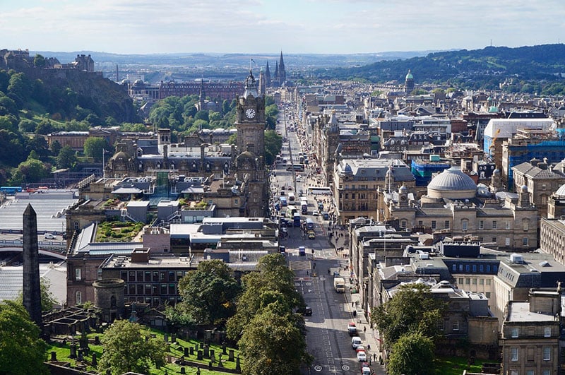 Princes Street, Edinburgh CC0 (Pixabay)