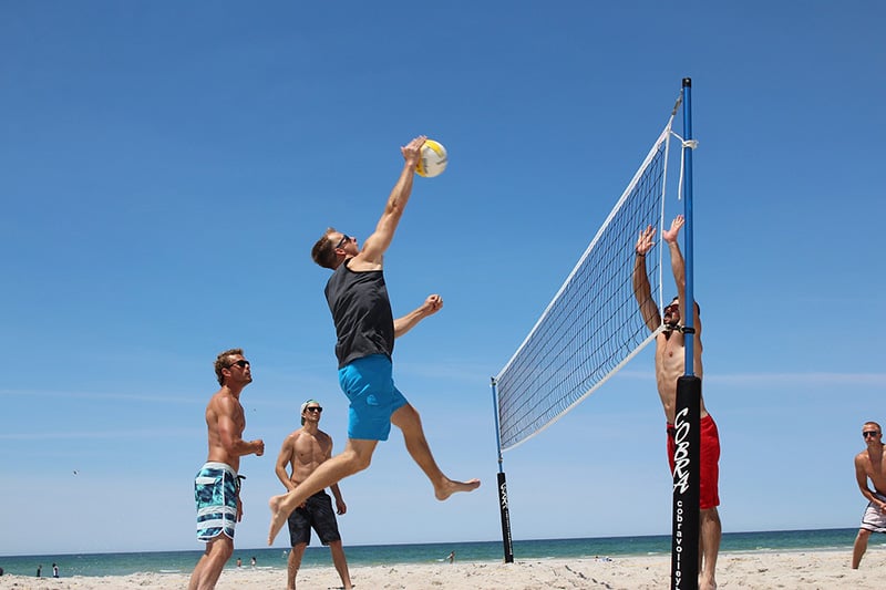 Beach volleyball - CC0 (Pixabay)