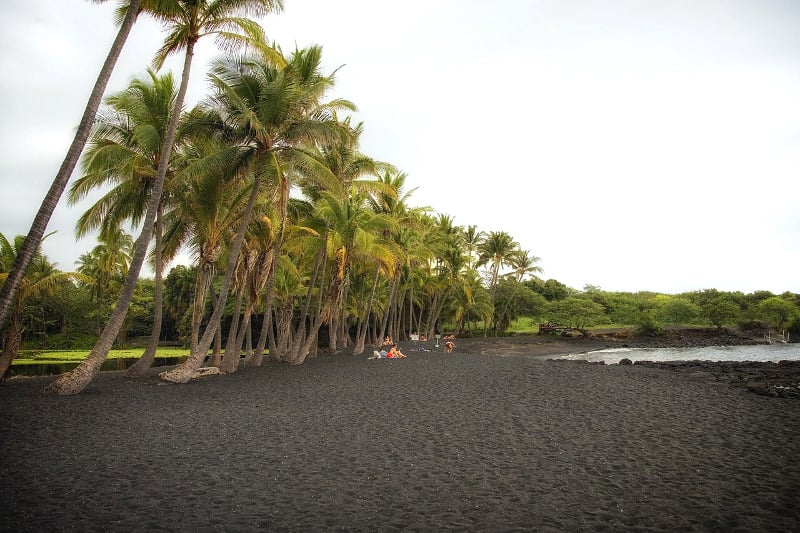 Big Island Hawaii - Black Sand - CC0 (Pixabay)