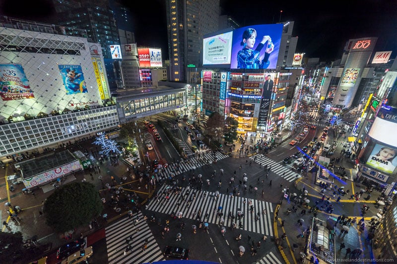 Night views of Shibuya crossing in Tokyo