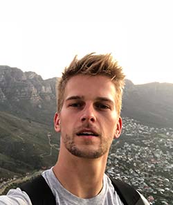 Tom - Profile pic