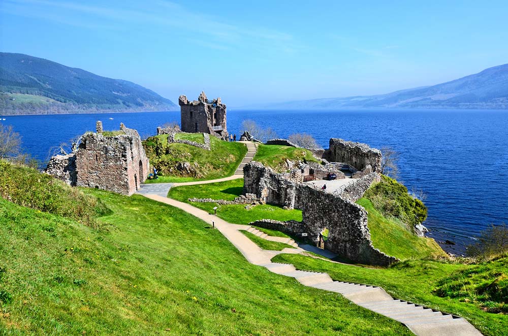 Loch Ness castle ruins