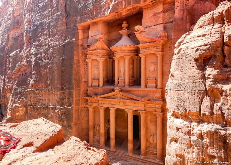 Middle East Landmarks - Petra, Jordan