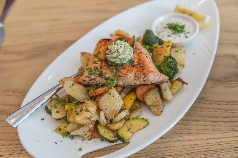 Grilled Salmon, potatoes and veg