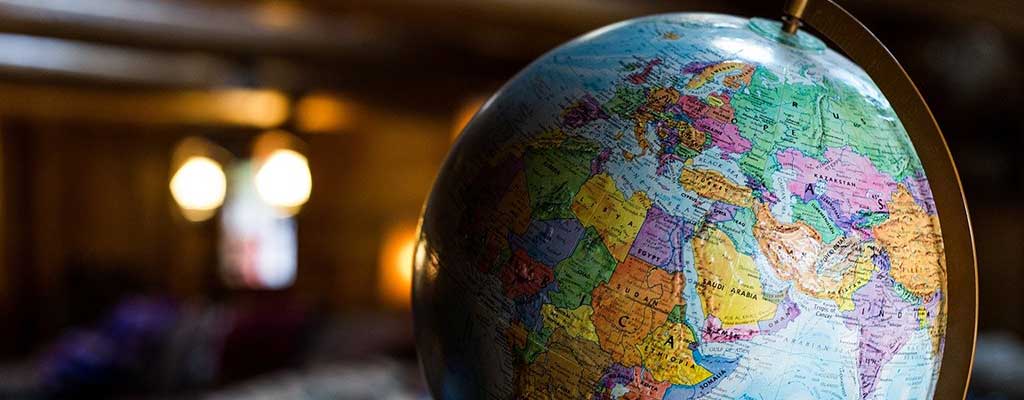 Travel Quiz - Around the World - Globe