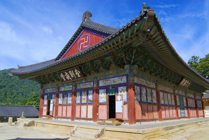 Beautiful Temples in South Korea