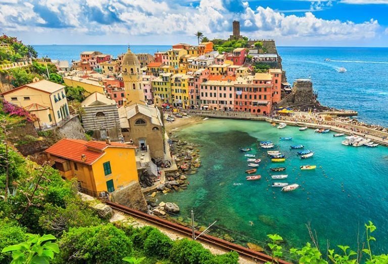 A Travel Guide for Visiting Cinque Terre | TAD