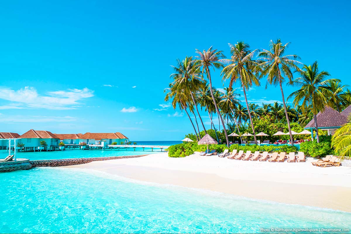 Maldives islands and resorts
