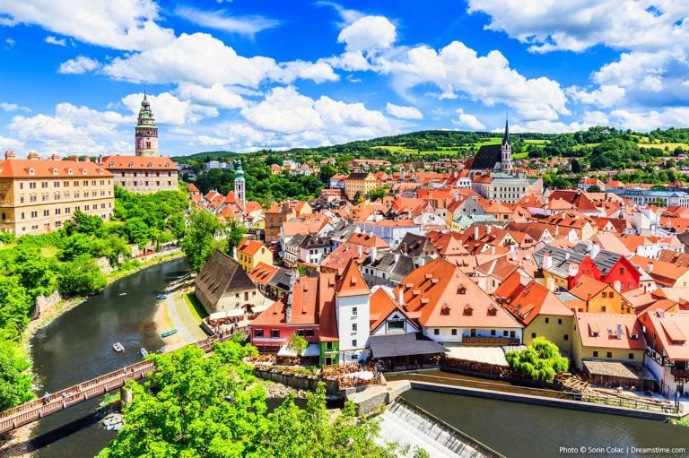 Cesky Krumlov skyline