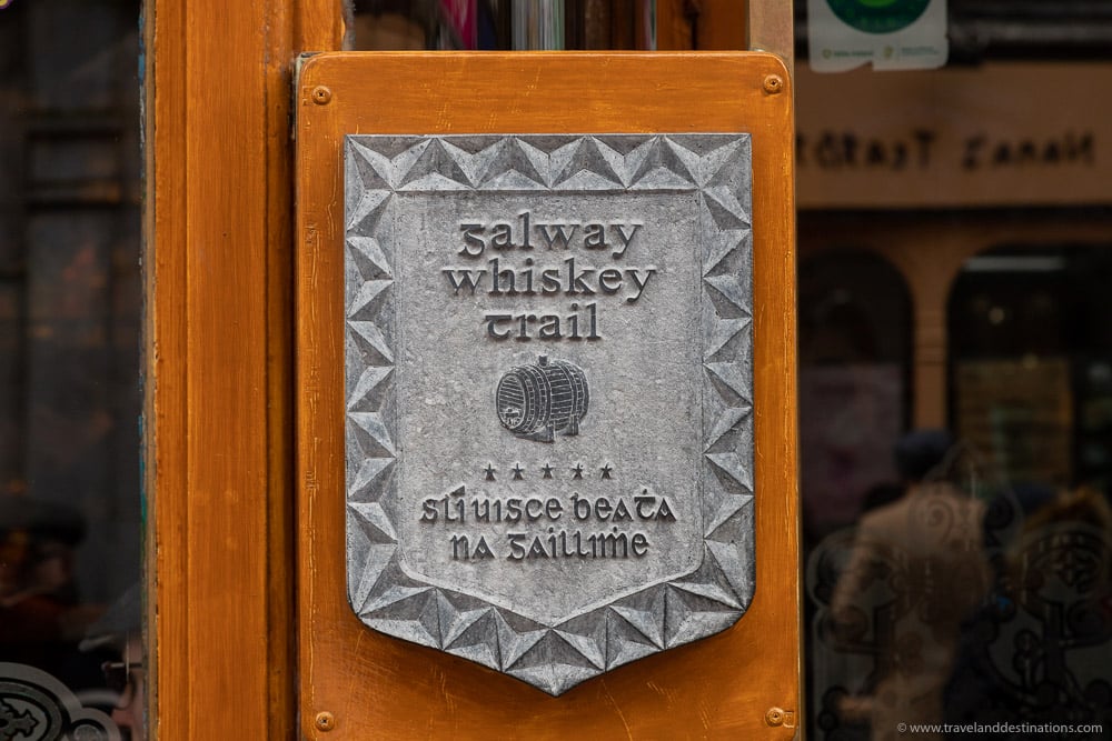 Crest for the Galway whiskey trail