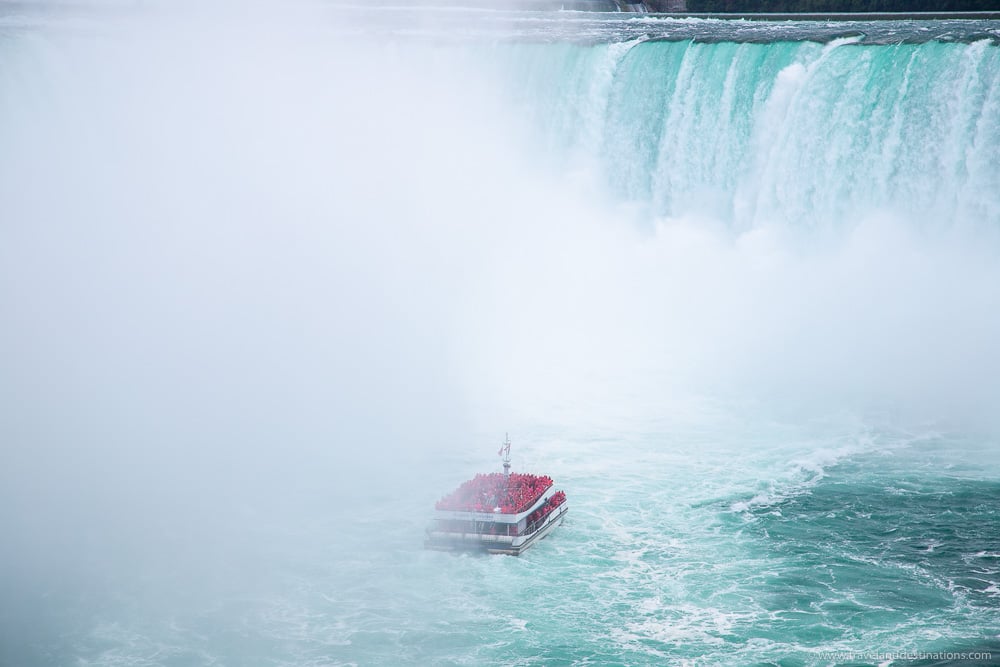 Boat rides up close in Niagara Falls